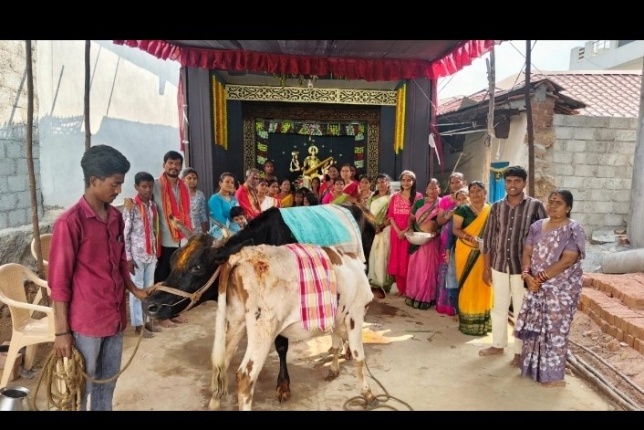 జగదంబ సేవా సమితి ఆధ్వర్యంలో గోపూజ నిర్వహణ