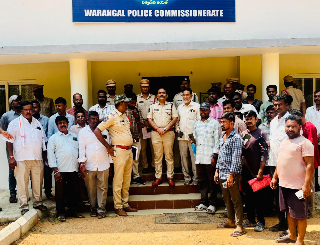 జనగామ జిల్లాలో సీఈఐఆర్ పోర్టల్‌తో 67 మొబైల్స్ రికవరీ: డీసీపీ రాజమహేంద్ర నాయక్