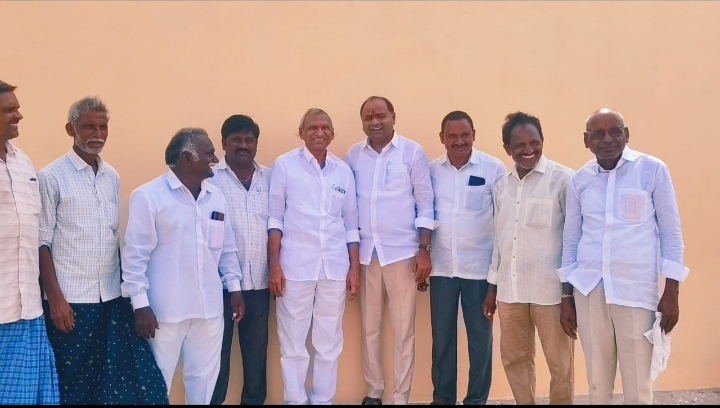 మార్కాపురం జిల్లా :వివాహ వేడుకలో పాల్గొన్న ఎమ్మెల్యే తాటిపర్తి చంద్రశేఖర్ గారు