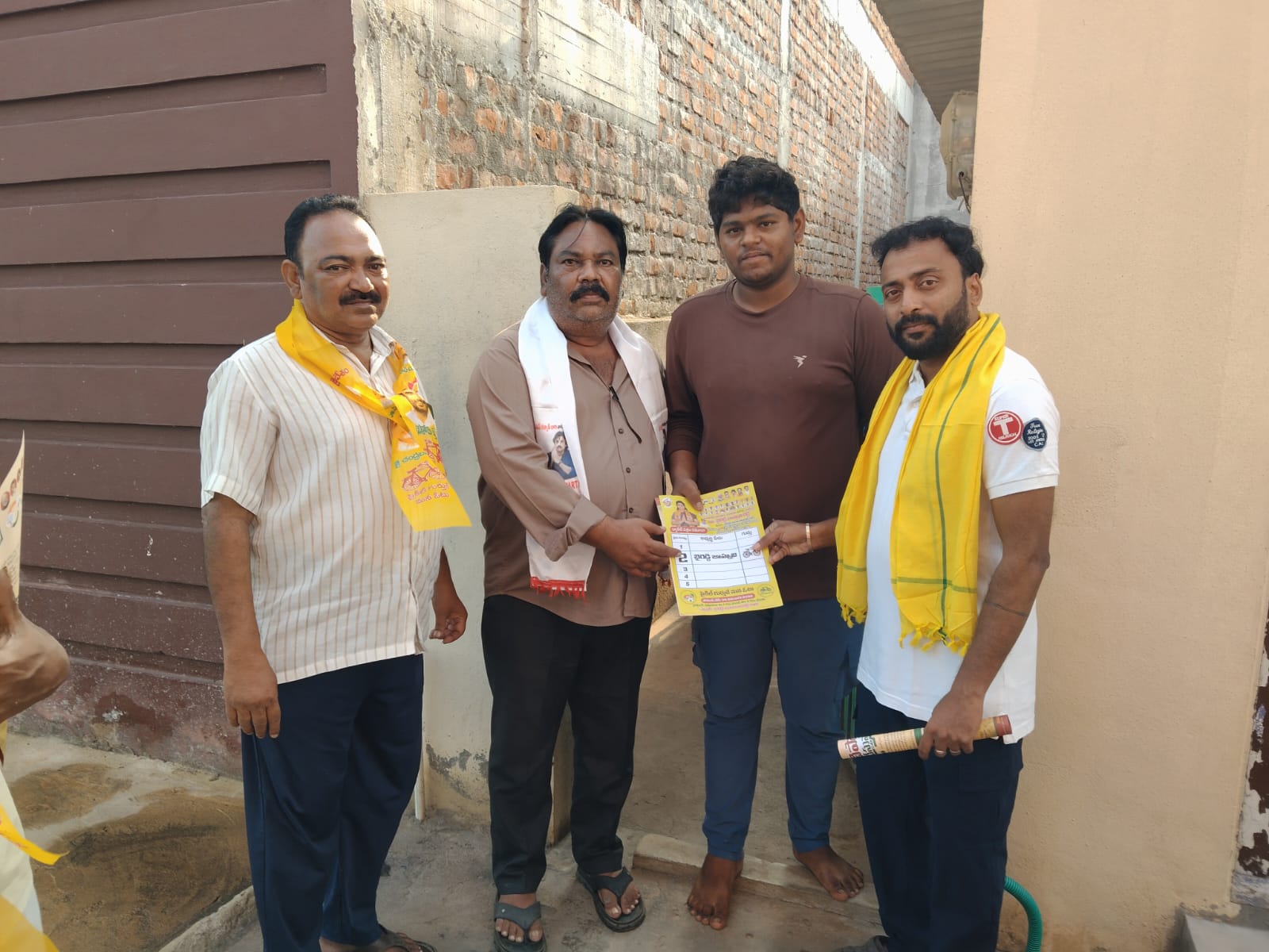 జాహ్నవి గెలుపు కోసం ప్రచార కార్యక్రమంలో పాల్గొన్న, జనసేన సందాని!!!!