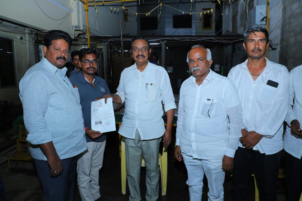 *చిన్నారి ప్రాణ రక్షణకు సీఎం రిలీఫ్ ఫండ్ అండ**ఎమ్మెల్యే డాక్టర్ చదలవాడ అరవింద బాబు చొరవతో రూ.1,01,192 మంజూరు*