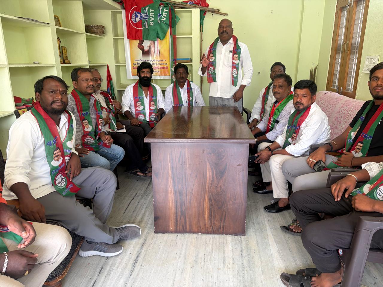 గ్రాడ్యుయేట్ ఎంఎల్సి ఓటును త్వరగా నమోదు చేసుకోవాలి :డాక్టర్ మాచర్ల బిక్షపతి