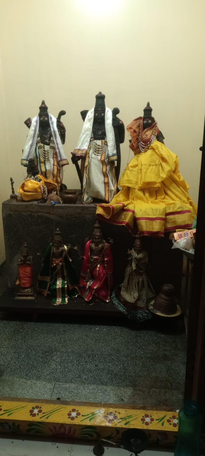 నాయుడుపల్లి రామాలయంలో చోరీ.. సీతమ్మవారి తాళిబొట్లు అపహరణ
