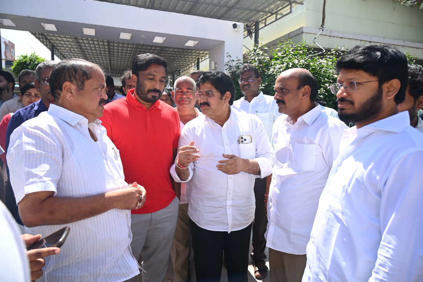 స్థానిక ఎన్నికలపై కూటమి నేతల చర్చలు