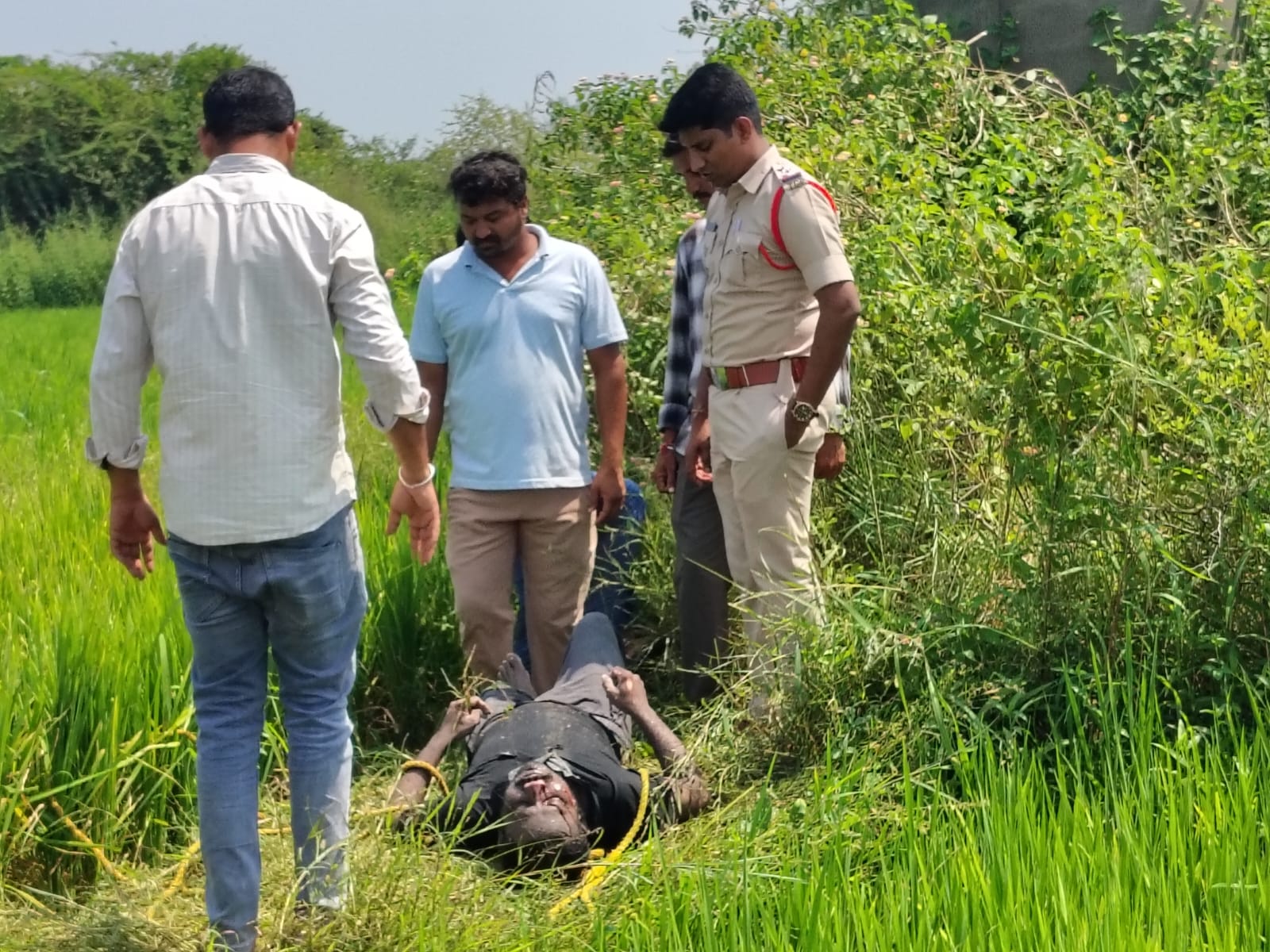 నారాయణపూర్‌లో యువకుడి మృతి.. బావిలో లభ్యమైన మృతదేహం