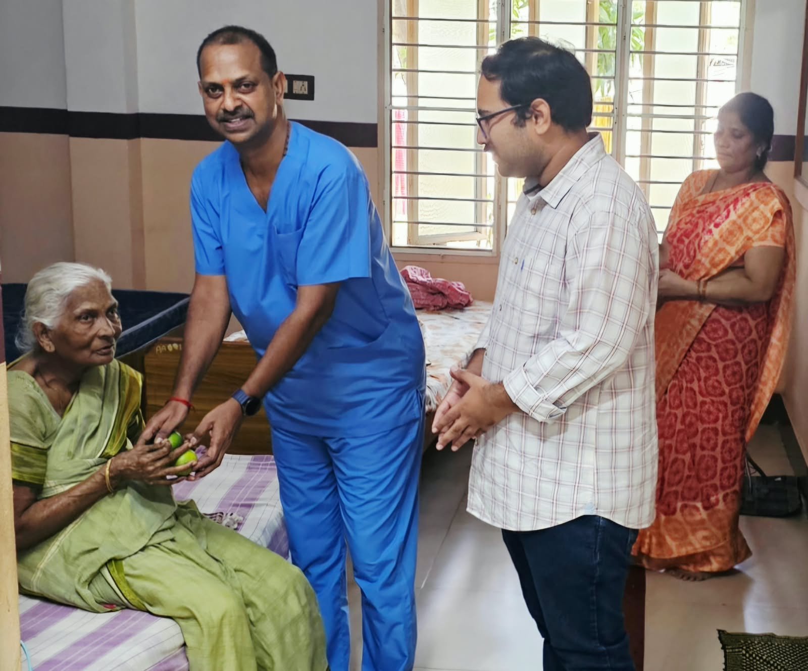 *బాలయోగి సేవలు చిరస్మరణీయం* : *కాకినాడ సిటీ ఎమ్మెల్యే వనమాడి కొండబాబు*