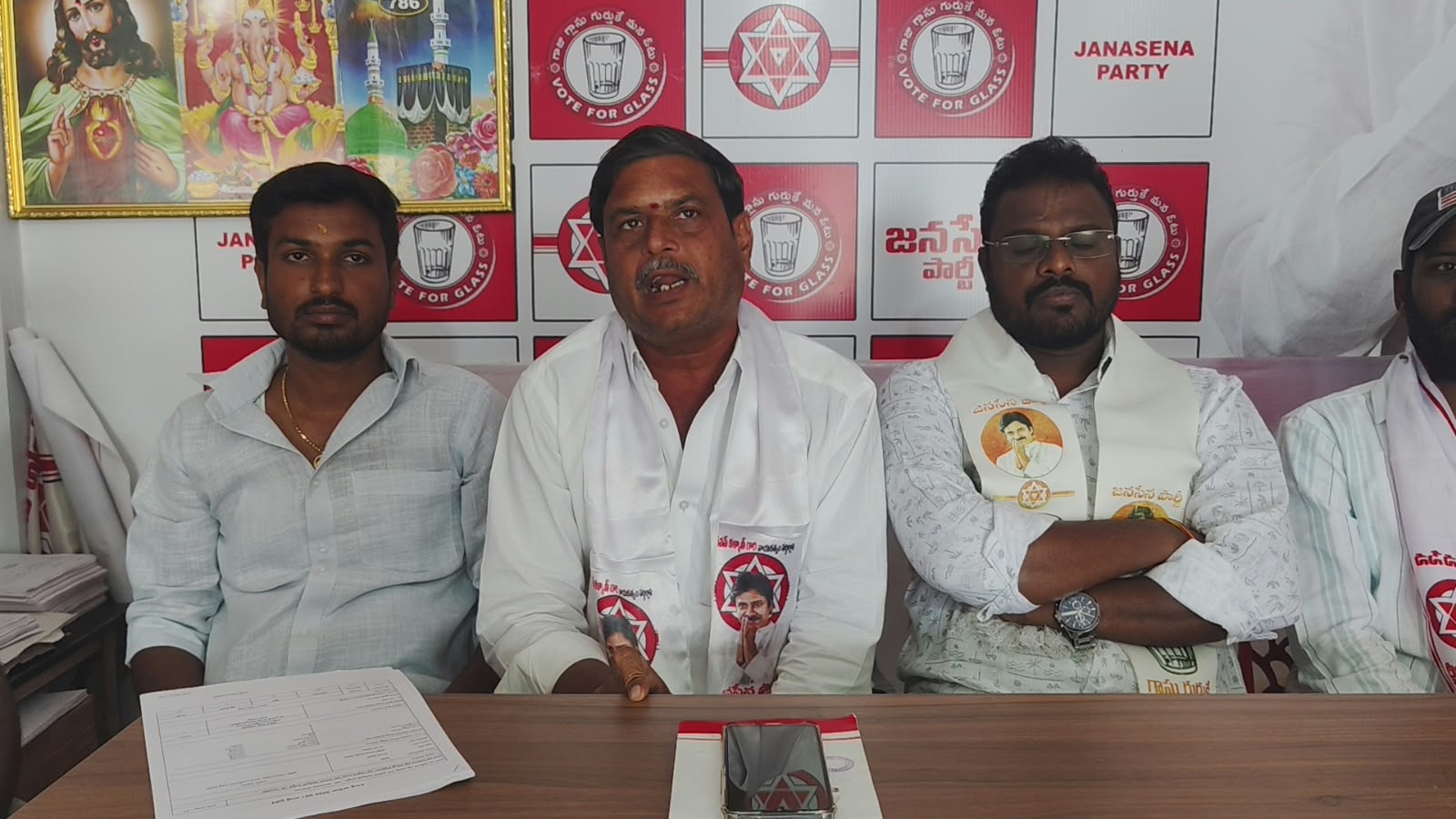 స్థానిక సంస్థల ఎన్నికల్లో పార్టీ విజయమే లక్ష్యం: పుంగనూరు జనసేన సమన్వయ కమిటీ సభ్యుల ఘన సన్మానం