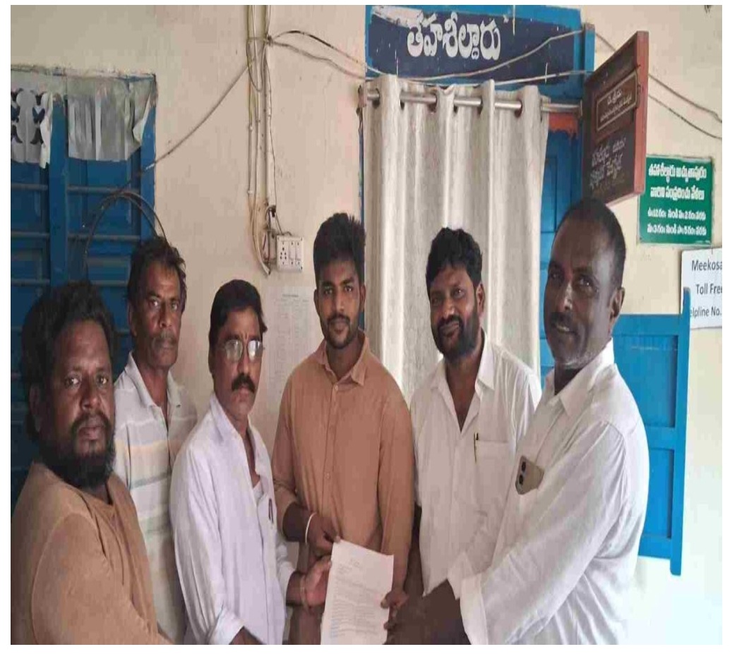 మత్స్యకారులకు ఉచిత బియ్యం వెంటనే పంపిణీ చేయాలి