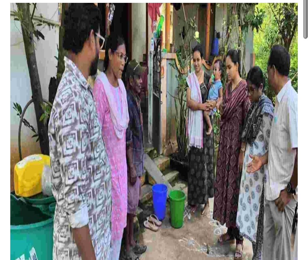 ​కొత్తూరు గ్రామంలో బిన్ బ్యాగ్ నిర్వహణపై ఆకస్మిక తనిఖీ నిర్వహించిన అధికారులు
