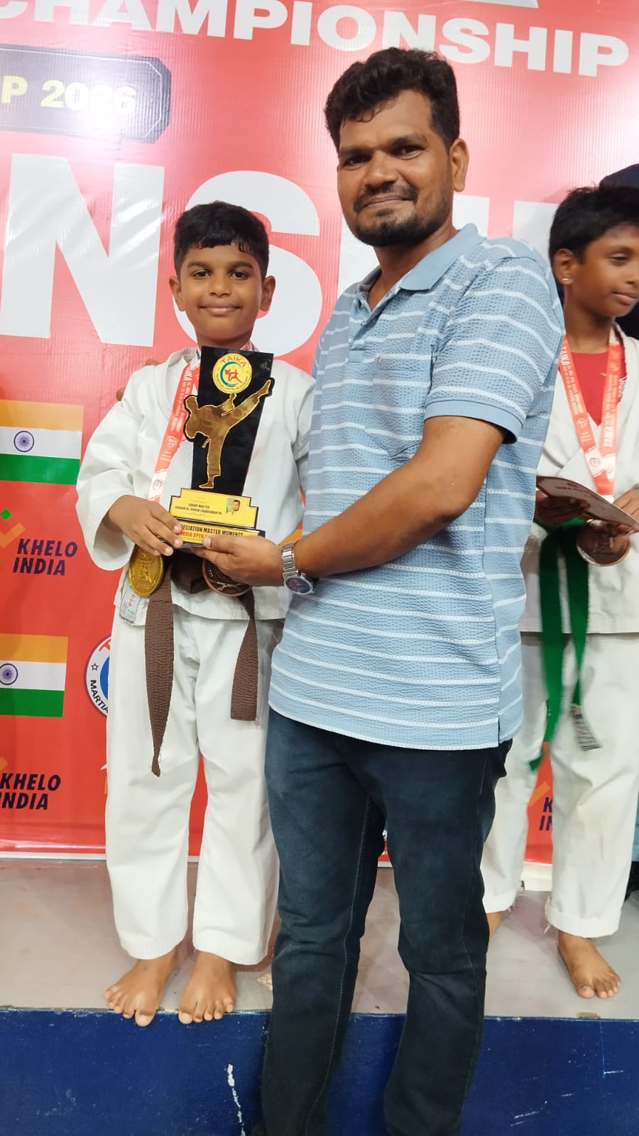 కొడుకు కలను నిజం చేయడానికి తండ్రి రహమాన్ చేసిన కృషి అభినందనీయం