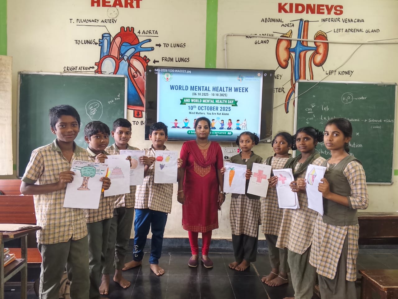 ప్రపంచ మానసిక ఆరోగ్య వారోత్సవం సందర్భంగా — కౌన్సిలర్ ఎస్ ఉష ఆధ్వర్యంలో అవగాహన కార్యక్రమం