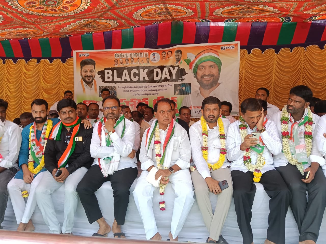 SIRకు వ్యతిరేకంగా కాంగ్రెస్ పార్టీ నిరాహార దీక్ష