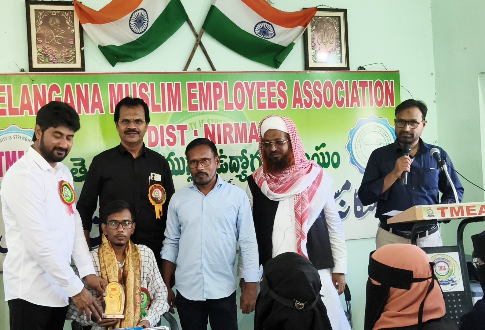 సేవాభావంతో వైద్య సేవలు అందించాలి జిల్లా గ్రంథాలయ చైర్మన్