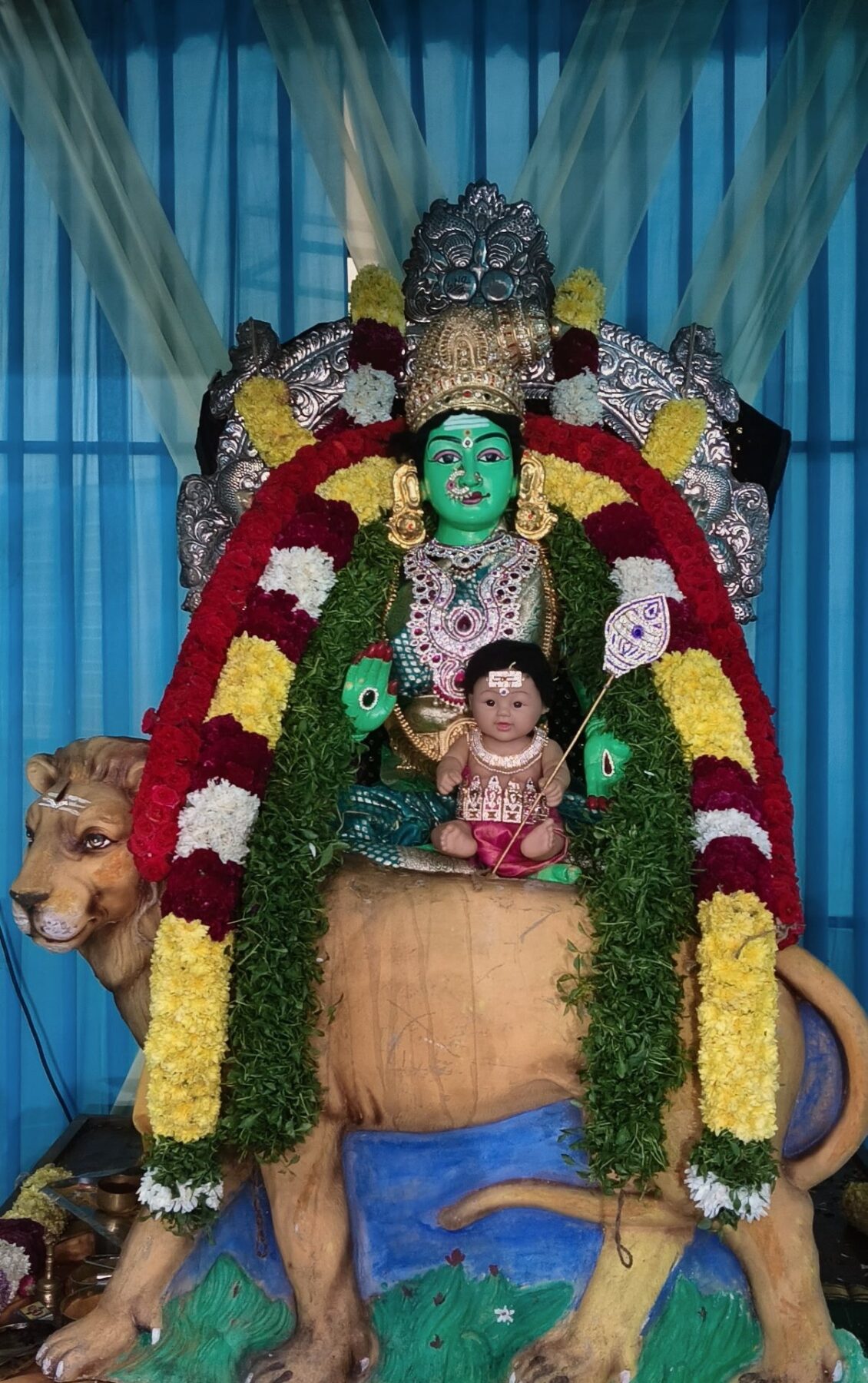 బాసర శారదీయ (దసరా) శరన్నవరాత్రి మహోత్సవాలు ఐదవ రోజు స్కందమాతా అలంకార దర్శనం
