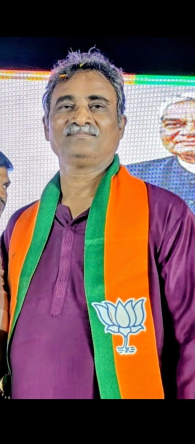 *స్టీల్ యాజమాన్యం దసరాకు ముందే SAIL కార్మికులకు ఇచ్చిన విధంగా బోనస్ చెల్లించాలి మరియు VRS పెట్టిన కార్మికుల పెండింగ్ బకాయిలు తక్షణమే చెల్లించాలి – బొండా యల్లాజీరావు, DSEU జనరల్ సెక్రటరీ
