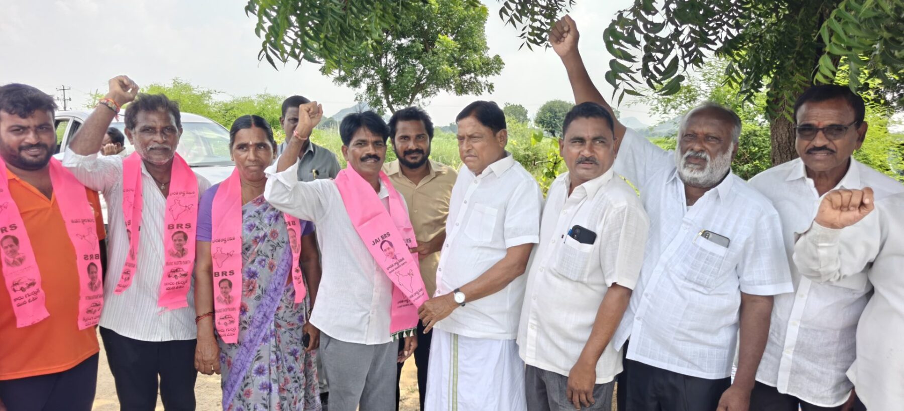 కాంగ్రెస్ పార్టీ నుండి బిఆర్ఎస్ పార్టీలో చేరికలు