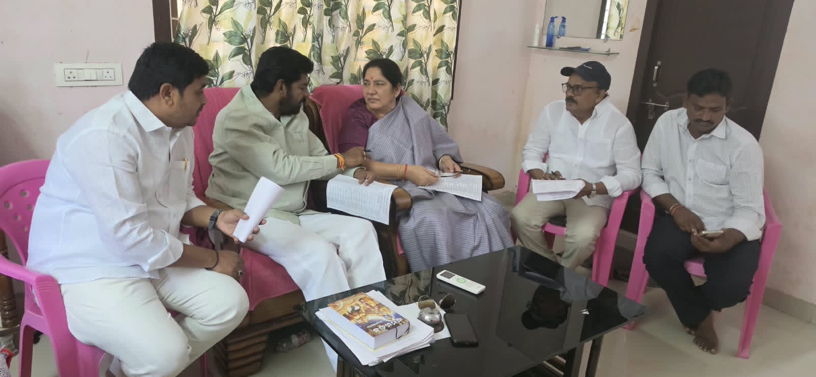 గ్రాడ్యుయేట్ ఎమ్మెల్సీ ఓటర్ నమోదు ప్రక్రియను వేగవంతం చేయాలి