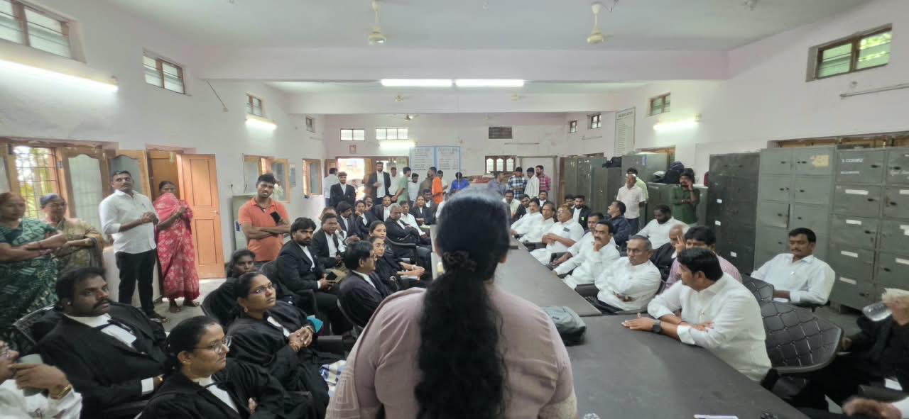 తెలంగాణ ఉద్యమంలో కీలక పాత్ర పోషించిన న్యాయవాదులు.. మాజీ మంత్రి సత్యవతి రాథోడ్