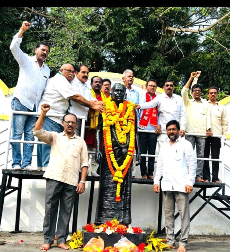 ఘనంగా ఉక్కు సత్యాగ్రహి అమృతరావు 106 వ జయంతి వేడుకలు