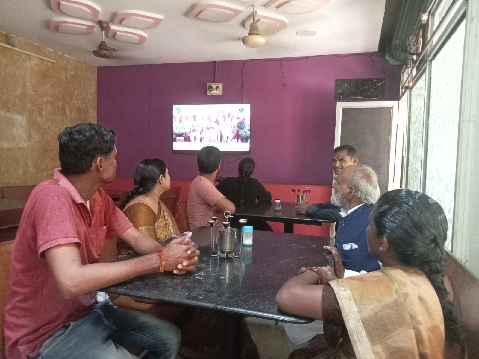 139 వ ప్రధాని నరేంద్ర మోడీ గారి మన్ కి బాత్ వీక్షించిన భద్రాద్రి కొత్తగూడెం జిల్లా లేబర్ సెల్
