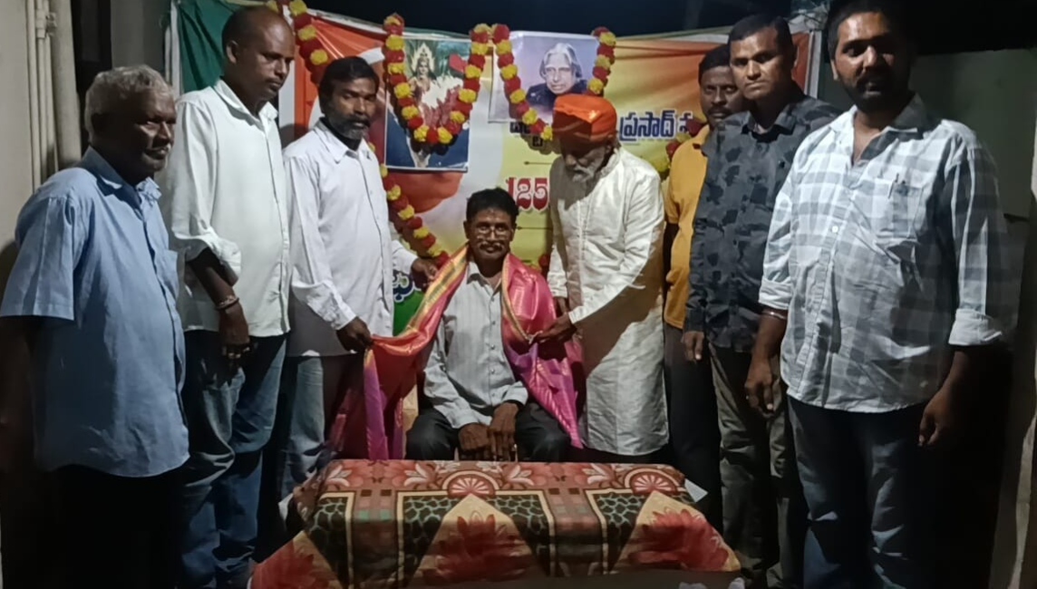 బీజేపీ లేబర్ సెల్ ఆధ్వర్యంలో ఘనంగా గుమలాపురం సత్యనారాయణ జన్మదిన వేడుక