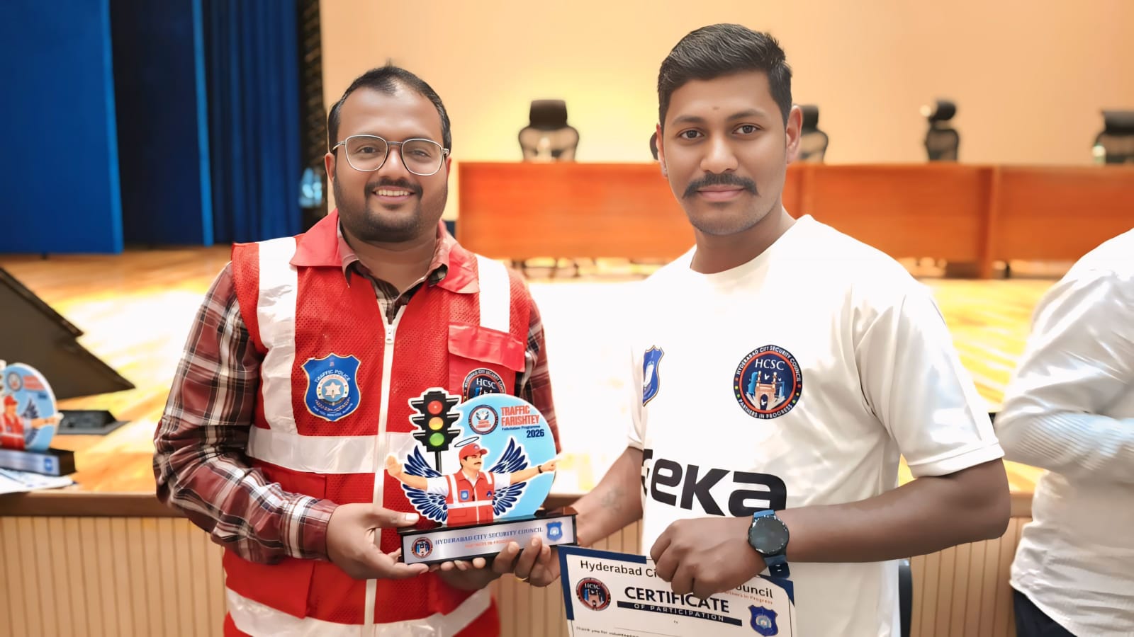 బడా గణేష్, బోనాల బందోబస్తు సేవలకు పెల్లూరు పెంటన్నకు అవార్డు