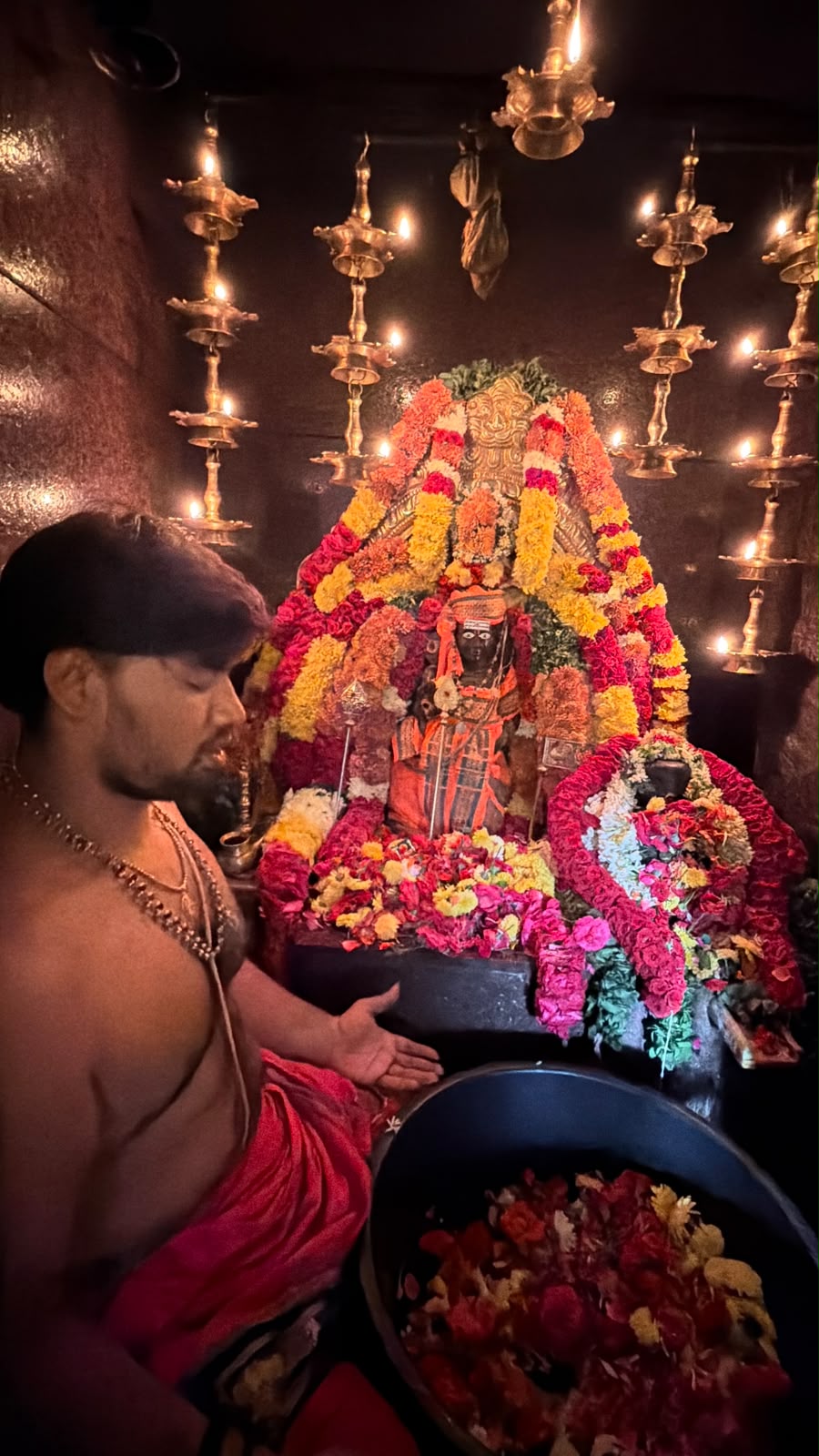 సుబ్రహ్మణ్యస్వామికి విశేష పూజలు