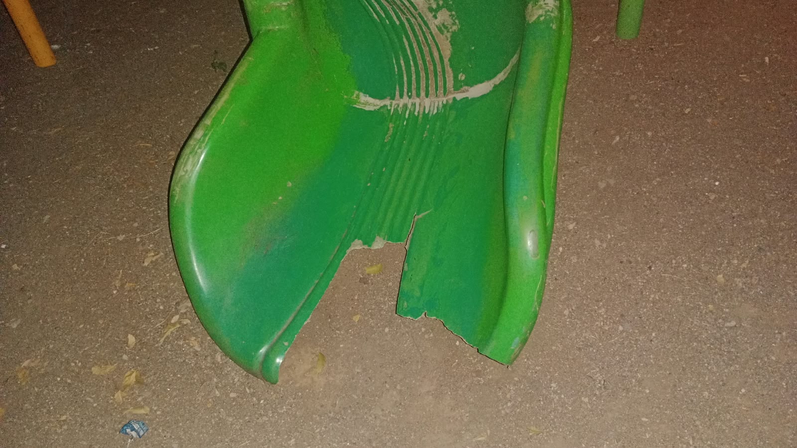 ఆసిఫాబాద్ చిల్డ్రన్ పార్క్లో సమస్యల తిష్ట!