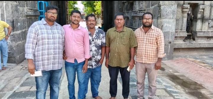 చిదంబరం నటరాజ స్వామిని దర్శించుకున్న కొత్తపల్లి యువకులు