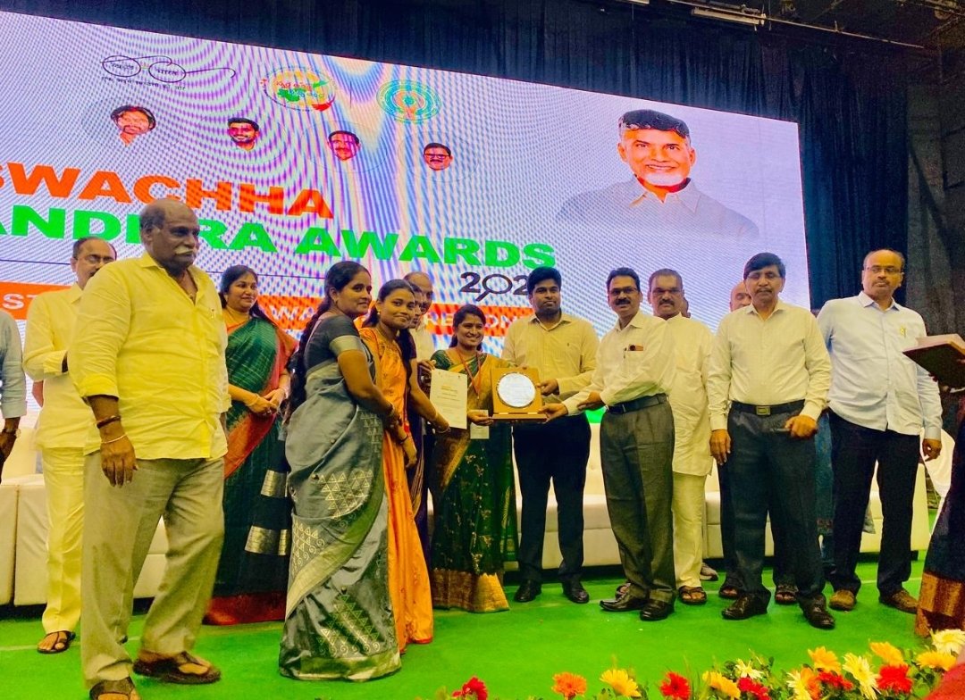 పినిపే విశ్వరూప్ గారికి ఘనంగా జన్మదిన శుభాకాంక్షలు