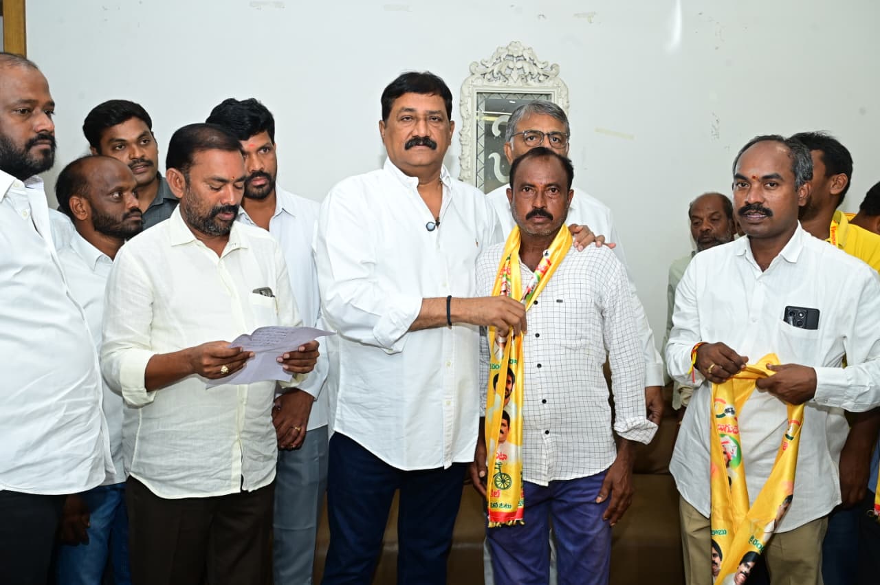 వైసీపీకి భారీ షాక్.. గంటా సమక్షంలో టిడిపిలో 200 మందికి పైగా చేరిక… ఆనందపురంలో టిడిపికి పెరిగిన బలం