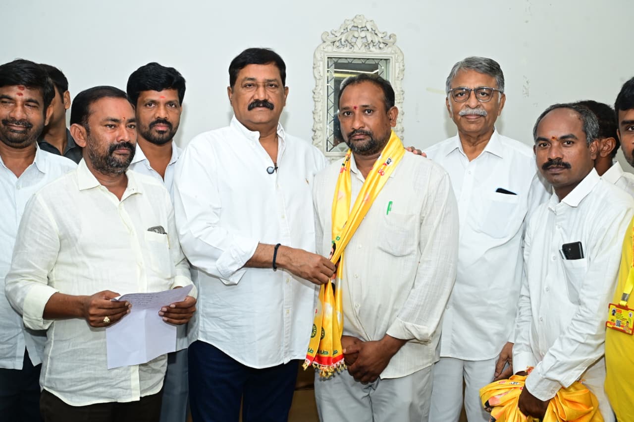 వైసీపీకి భారీ షాక్.. గంటా సమక్షంలో టిడిపిలో 200 మందికి పైగా చేరిక… ఆనందపురంలో టిడిపికి పెరిగిన బలం