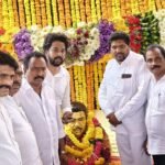 పరిశుభ్ర నగర నిర్మాణం లో ప్రతి ఒక్కరూ భాగ స్వాములు కావాలి*