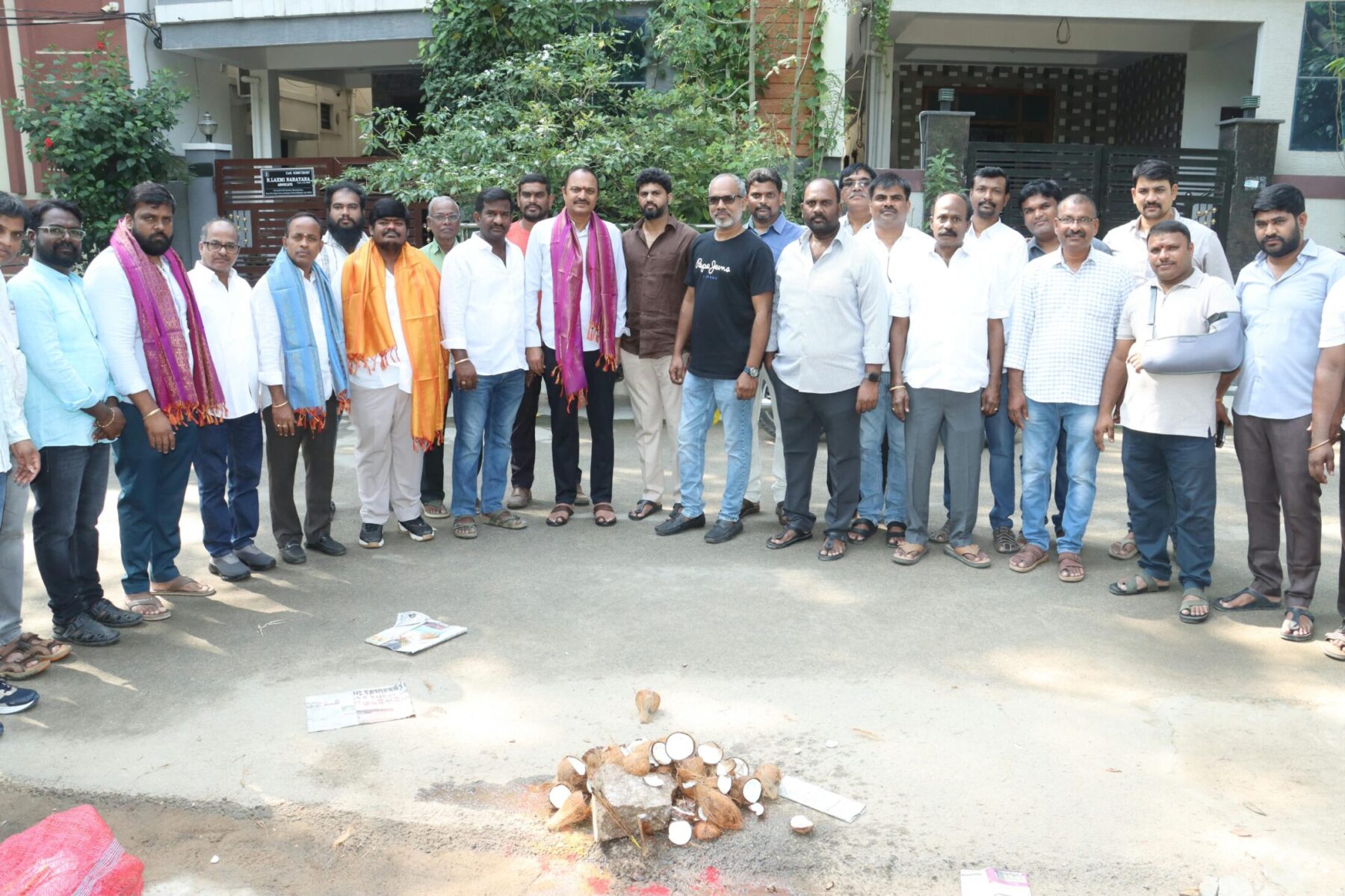ఉమ్మడి చెర్లపల్లి డివిజన్‌లో అభివృద్ధి పనులకు శ్రీకారం* *మారుతి ఎంక్లేవ్‌లో రూ.22 లక్షలతో పార్క్ అభివృద్ధి పనులకు శంకుస్థాపన*