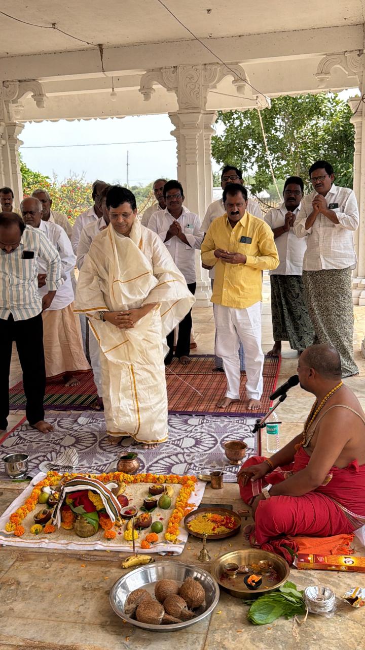 కలిగిరి మండలం పెద్దపాడులో శరన్నవరాత్రి మహోత్సవాలకు ఘనంగా ప్రారంభం – జ్వాలాముఖి మహంకాళి అమ్మవారికి అంగరంగ వైభవంగా పూజలు!*