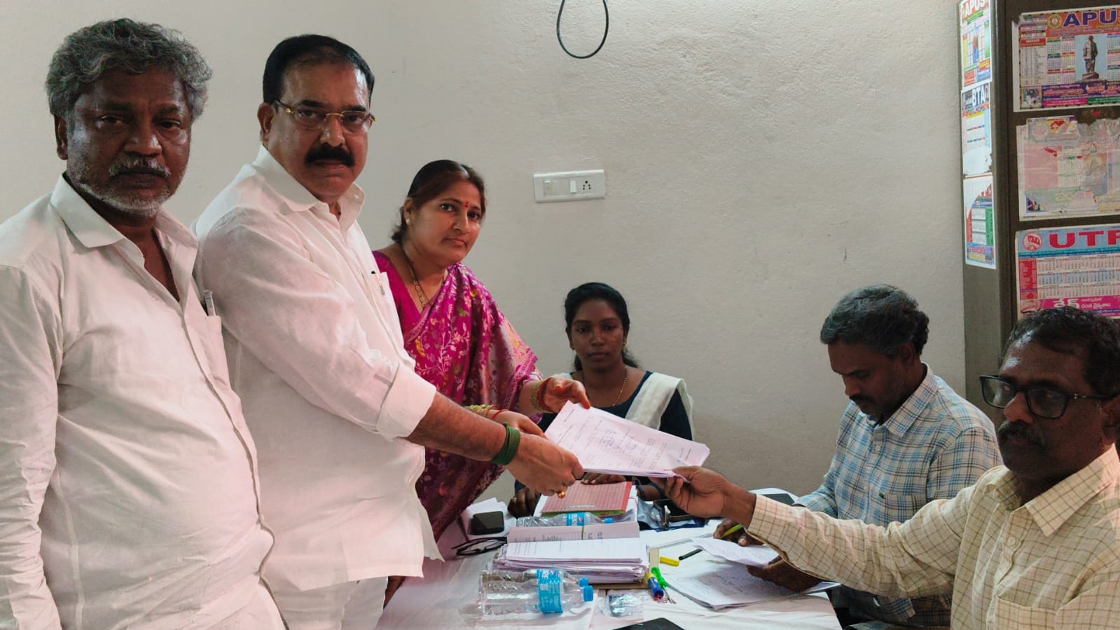 ఆత్మకూరు నామినేషన్లలో టీడీపీ ఆధిక్యం