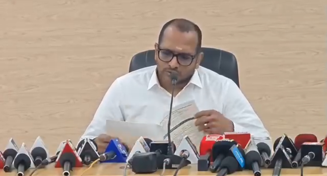 ఆర్నబ్ తుఫాన్‌ హెచ్చరిక.. పాఠశాలలు, కళాశాలలకు రెండు రోజులు సెలవులు!