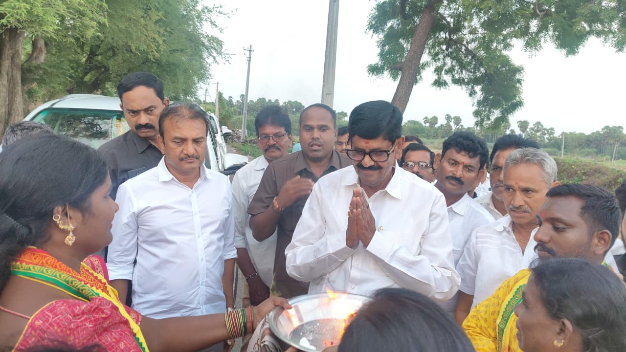 ఎన్నికల సమరంలో సైనికుల్లా కదలండి! : ఆనం రామనారాయణరెడ్డి