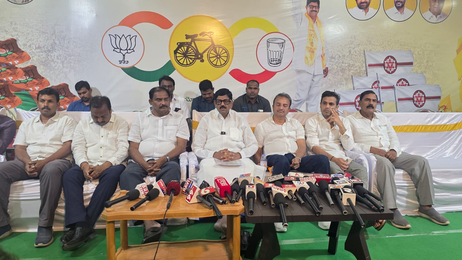 సంక్షేమం.. అభివృద్ధే మా పాలనకు నిదర్శనం!