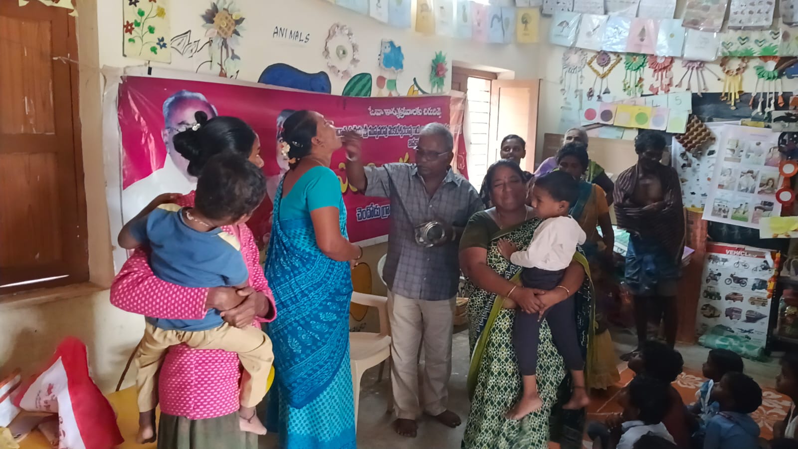 పరిసరాల పరిశుభ్రతతోనే ఆరోగ్యానికి రక్షణ