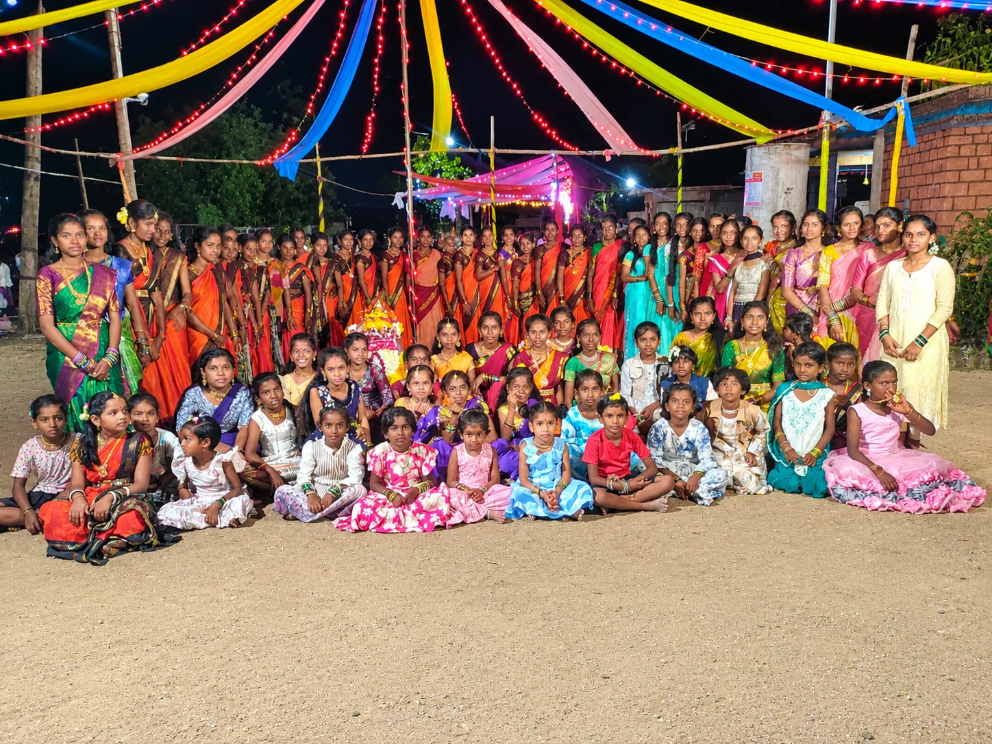 కున్సి దేవమవ్వ ఆలయం వద్ద ఘనంగా 9వ రోజు బతుకమ్మ సంబురాలు